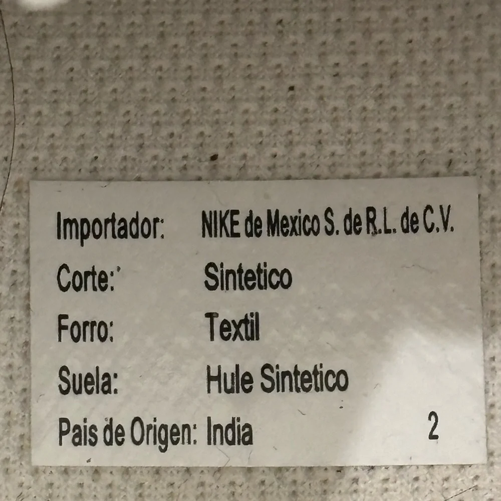 Nike Court Vision Low Sneakers - Women’s Size 6 - White - Picture 11 of 14